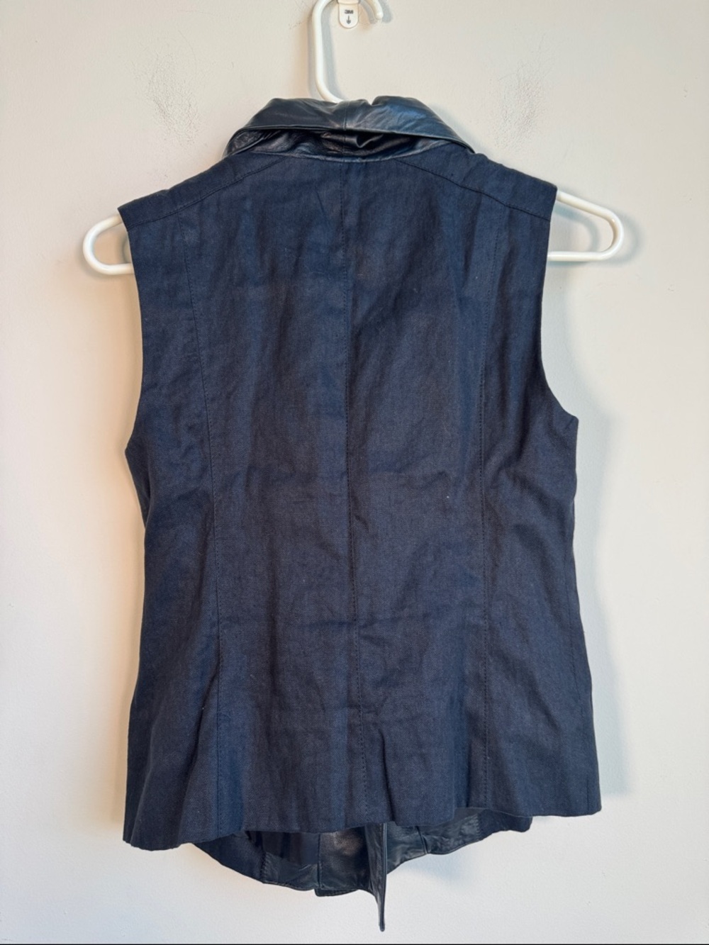 NWT Vince Leather Linen Blend Moto Vest in Black - XS - Picture 4 of 6